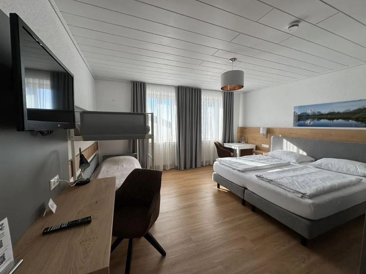 *** Otel Landhotel Schlappinger-Hof Reisbach Almanya