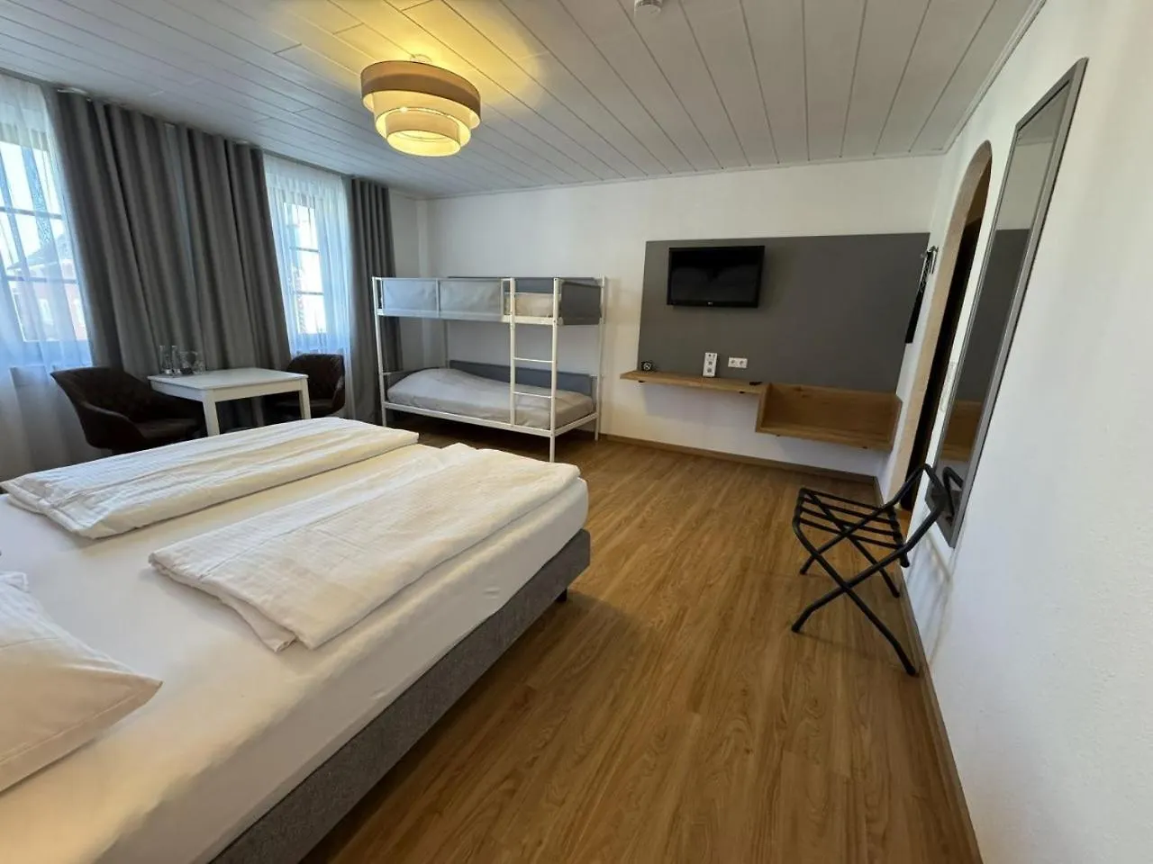 Otel Landhotel Schlappinger-Hof Reisbach